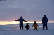 136 Le soleil se couche pour 112 jours
