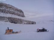 313 Glaciometre et camera entre Vagabond et Grise Fiord