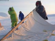 334 Nos voisins s installent pour deux nuits