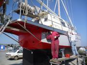 083 Eric et France peinture rouge