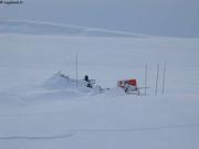 148 Motoneige traineau apres tempete