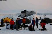 149 Iceberg noir entamme et visiteurs