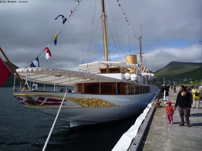 370 Bateau Royal