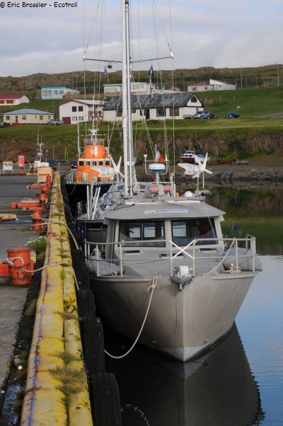 388 Courte escale Vopnafjordur