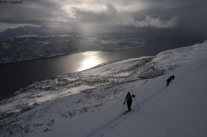 053 Derniere ascension au dessus des fjords
