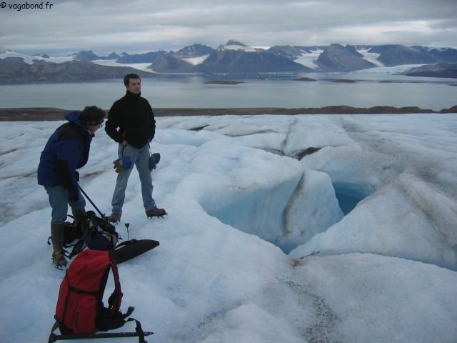 041 Sur le glacier au dessus de la base Corbel