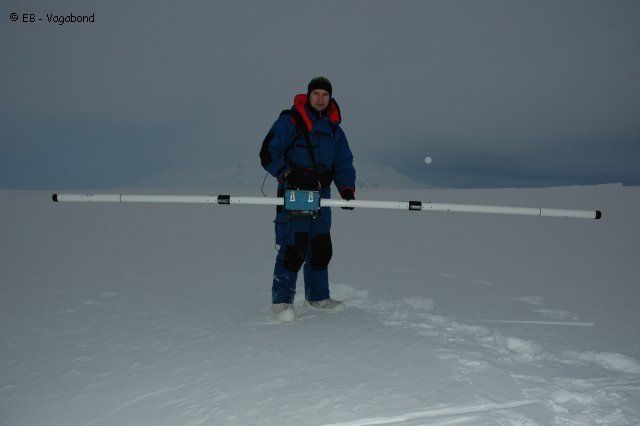 106 Glaciometre electromagnetique EM31