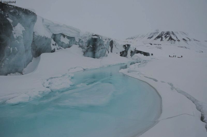 180 Front glacier skieurs