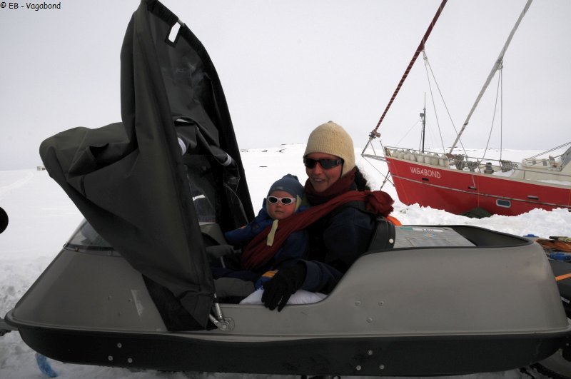 268 Leonie et France quittent Vagabond