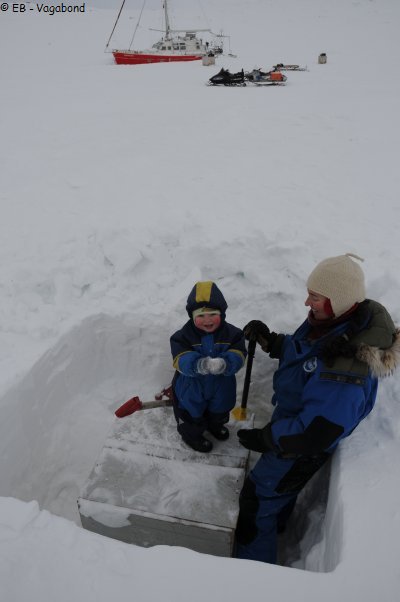 305 Sortir niche de la neige
