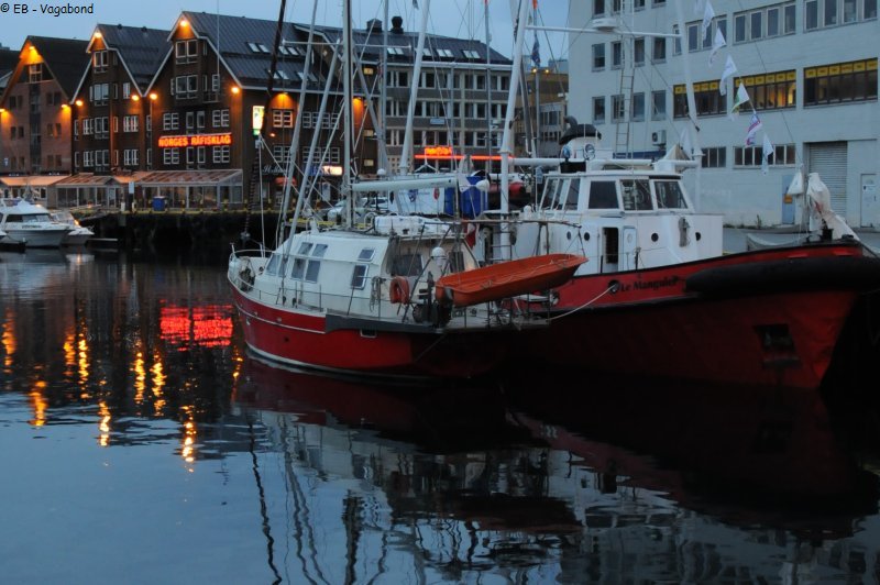 517 Le Manguier et Vagabond a Tromso by nite